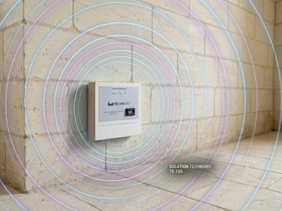 Fonctionnement de l'inverseur de polarité Technidry sur un mur humide à Paris